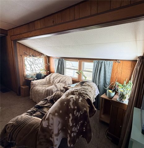 6946 East Washington Street Extension, Bath, NY 14810