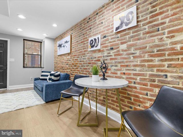 521 S CHAPEL ST, Baltimore, MD 21231