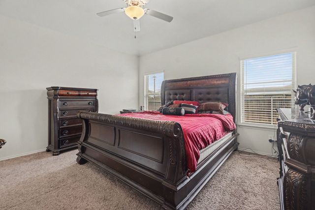 305 Pitt Circle, Fate, TX 75189