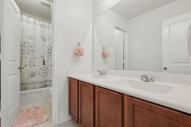 305 Pitt Circle, Fate, TX 75189