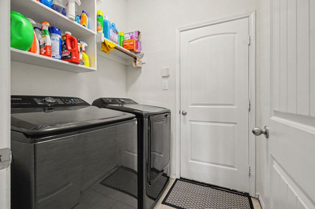 305 Pitt Circle, Fate, TX 75189