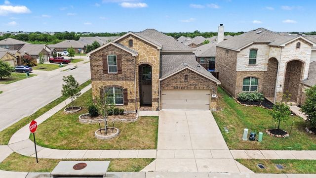 305 Pitt Circle, Fate, TX 75189