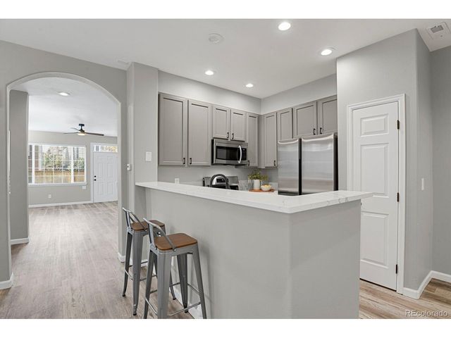 9445 Carlyle Park Pl, Highlands Ranch, CO 80129