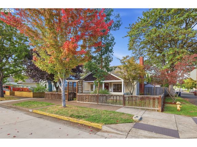 807 W 19TH Ave, Eugene, OR 97402