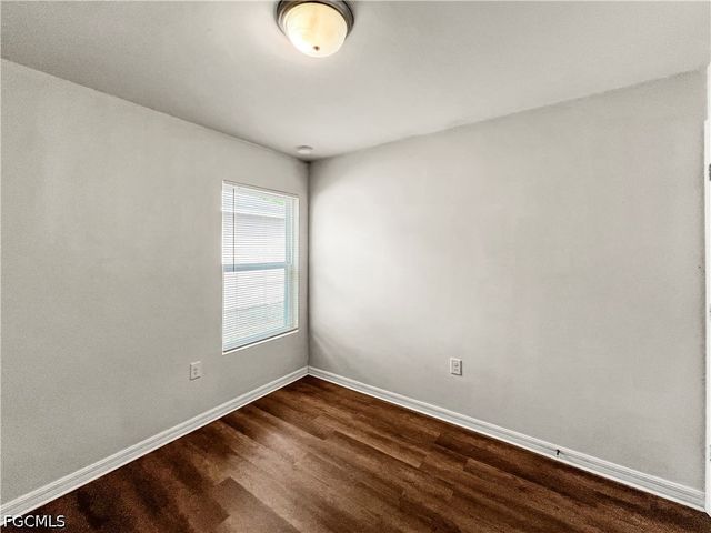 9177 Aegean CIR, Lehigh Acres, FL 33936