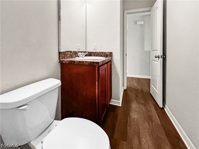 9177 Aegean CIR, Lehigh Acres, FL 33936