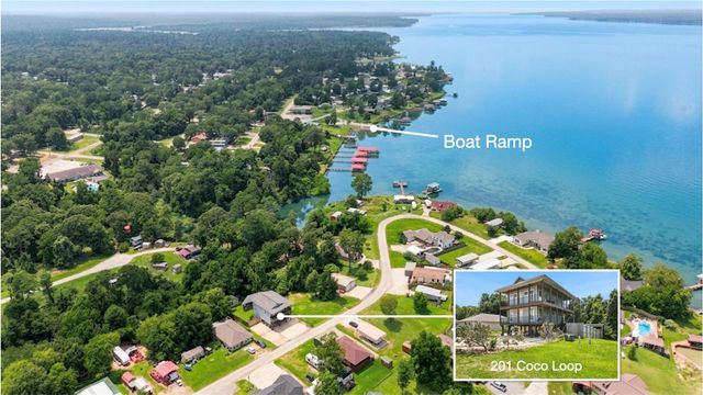 201 W Coco Loop, Point Blank, TX 77364