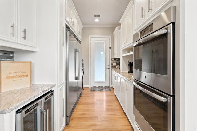 201 W Coco Loop, Point Blank, TX 77364