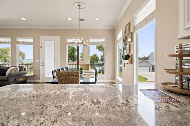 201 W Coco Loop, Point Blank, TX 77364