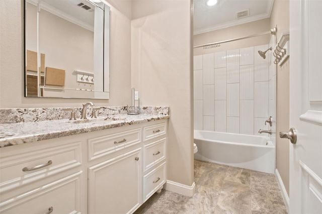 201 W Coco Loop, Point Blank, TX 77364