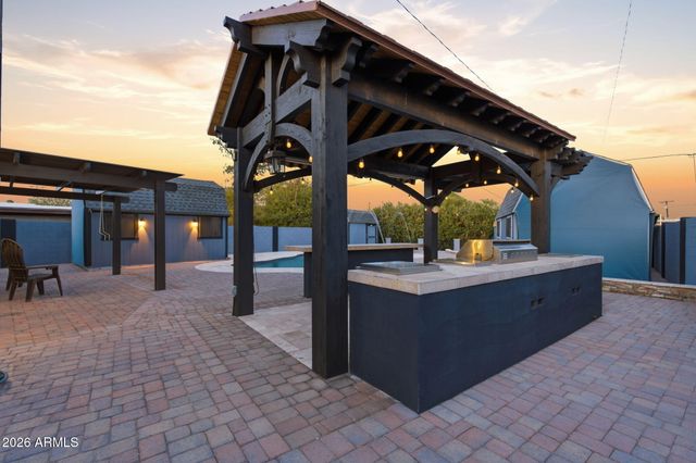 14611 N 31ST Avenue, Phoenix, AZ 85053