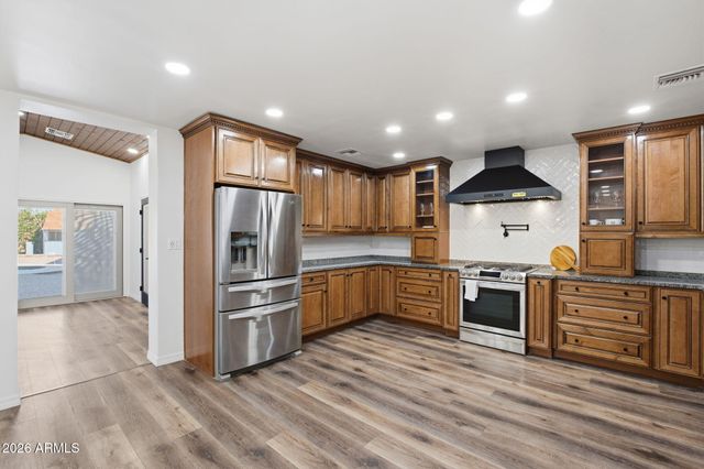 14611 N 31ST Avenue, Phoenix, AZ 85053
