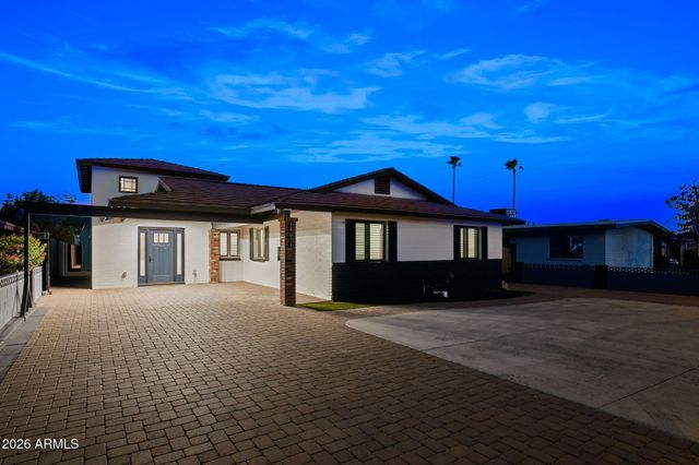14611 N 31ST Avenue, Phoenix, AZ 85053