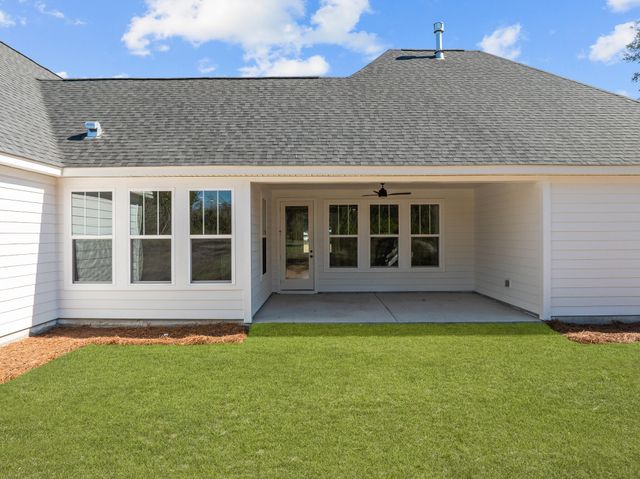 359 Fish Road Estates Lane, Ridgeville, SC 29472