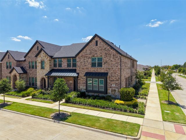 537 Parkside Drive, Argyle, TX 76226