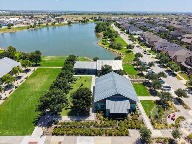 537 Parkside Drive, Argyle, TX 76226