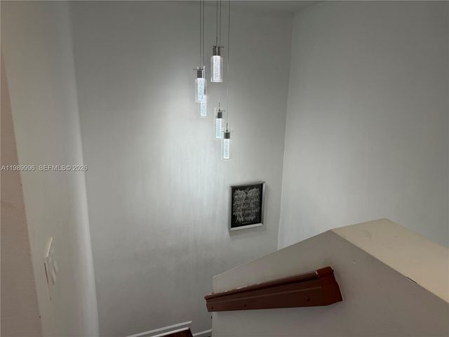 330 NW 33rd Ln, Pompano Beach, FL 33069