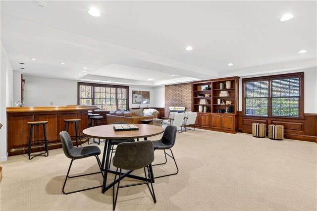 350 Spindle Court, Sandy Springs, GA 30350