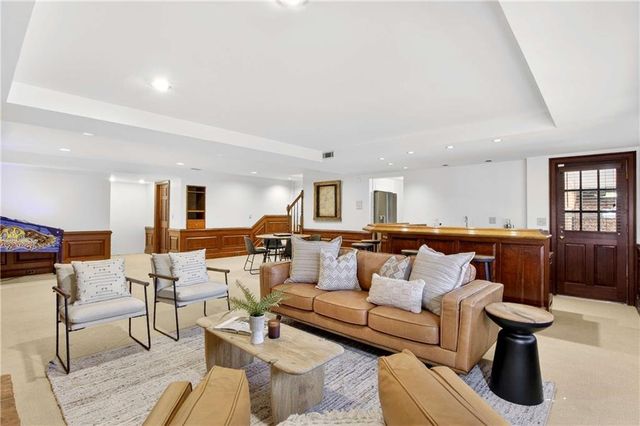 350 Spindle Court, Sandy Springs, GA 30350