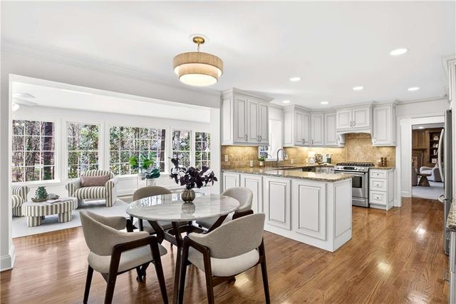 350 Spindle Court, Sandy Springs, GA 30350