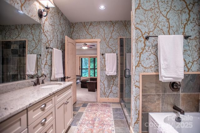 350 Celo Cove Drive, Burnsville, NC 28714