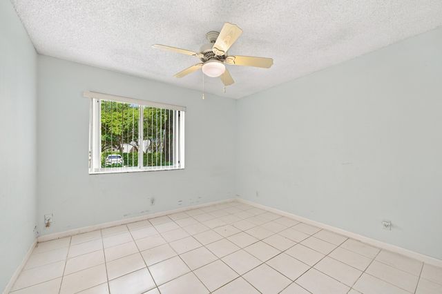 7321 Amberly Lane 110, Delray Beach, FL 33446