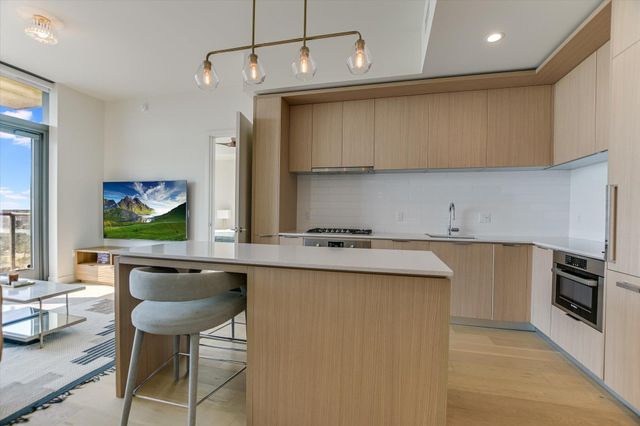 44 East Ave 1909, Austin, TX 78701