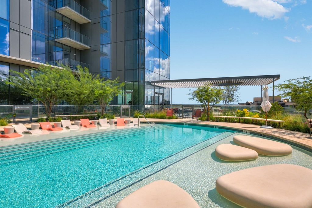 44 East Ave 1909, Austin, TX 78701