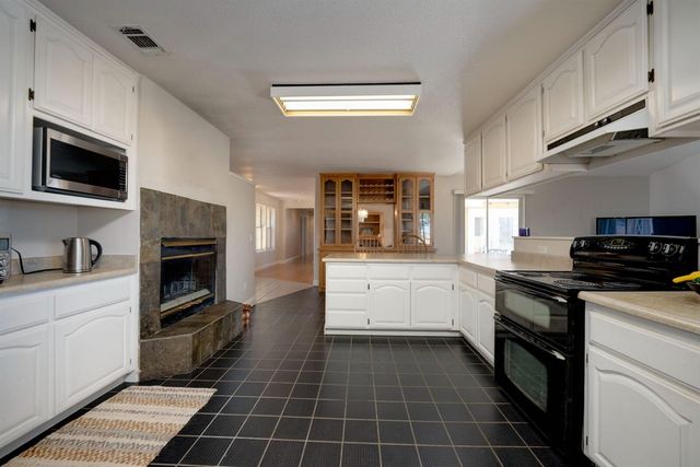 4427 E Catlett Rd, Lincoln, CA 95648