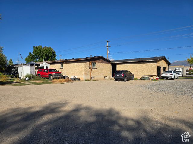 1622 S 1000 W, Syracuse, UT 84075