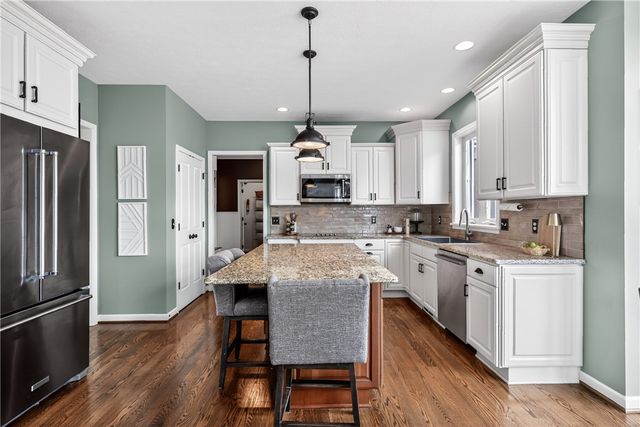 6664 Saint Johns Parkway, Victor, NY 14564