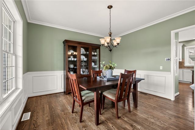 6664 Saint Johns Parkway, Victor, NY 14564