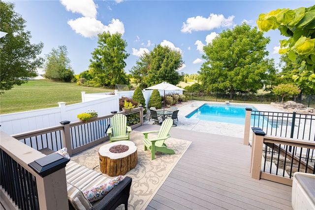 6664 Saint Johns Parkway, Victor, NY 14564