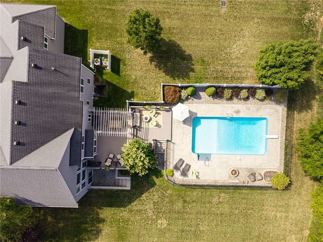 6664 Saint Johns Parkway, Victor, NY 14564