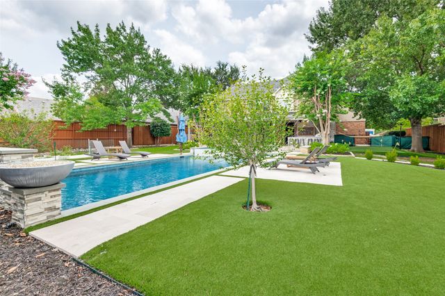 2619 King Arthur Boulevard, Lewisville, TX 75056