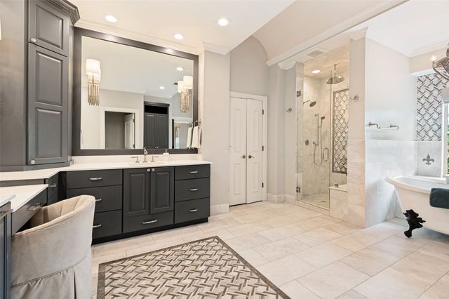 2619 King Arthur Boulevard, Lewisville, TX 75056