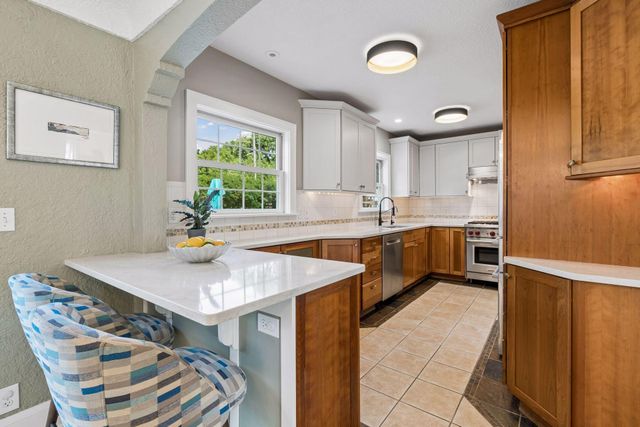 2810 Cleveland Street NE, Minneapolis, MN 55418