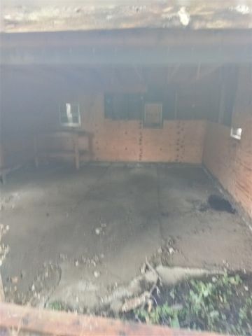 3188 E Hemphill Road, Burton, MI 48529