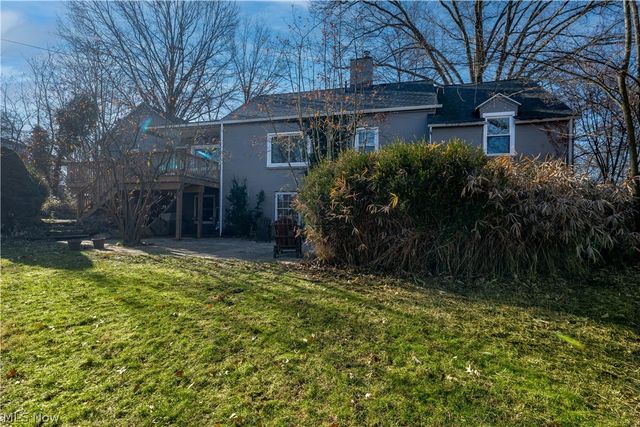 1210 Lennox Avenue NE, Massillon, OH 44646