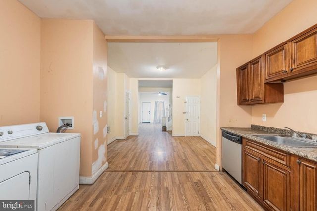 2705 RIGGS AVE, Baltimore, MD 21216