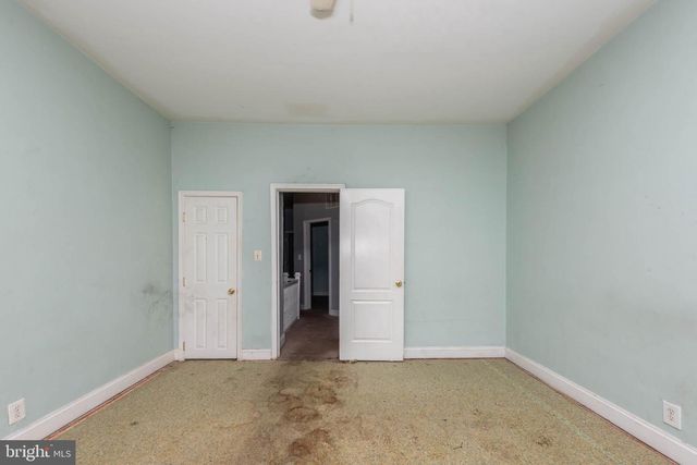 2705 RIGGS AVE, Baltimore, MD 21216