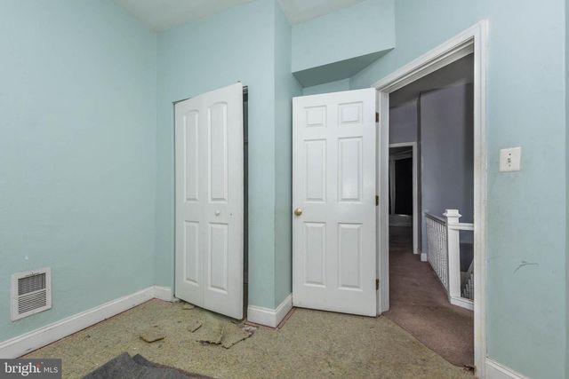 2705 RIGGS AVE, Baltimore, MD 21216