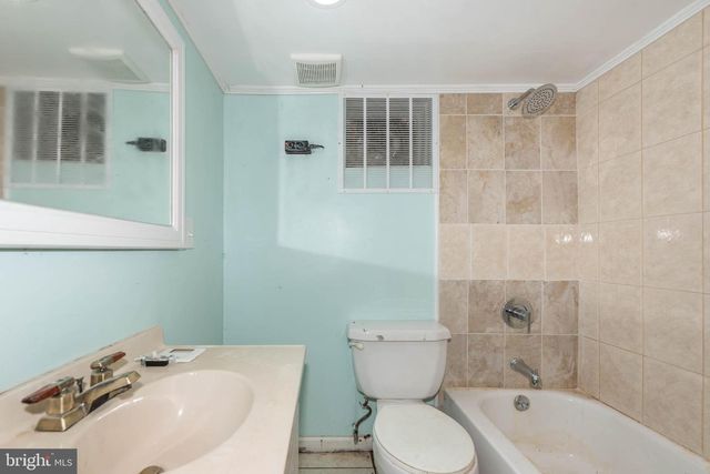 2705 RIGGS AVE, Baltimore, MD 21216