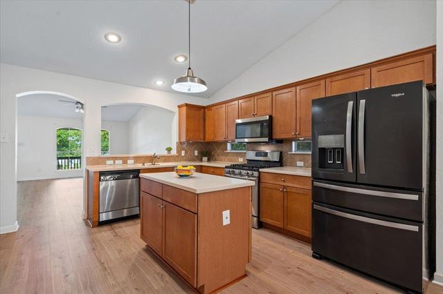 317 Bandstand LN, Cedar Park, TX 78613