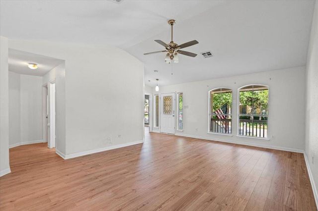 317 Bandstand LN, Cedar Park, TX 78613