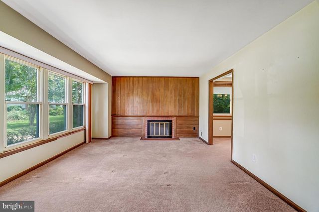 8714 BOLAND PL, Alexandria, VA 22309