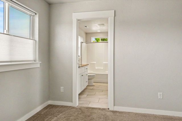 2201 Westwood Drive, Medford, OR 97501