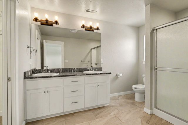 2201 Westwood Drive, Medford, OR 97501