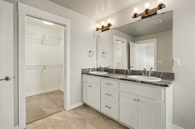 2201 Westwood Drive, Medford, OR 97501