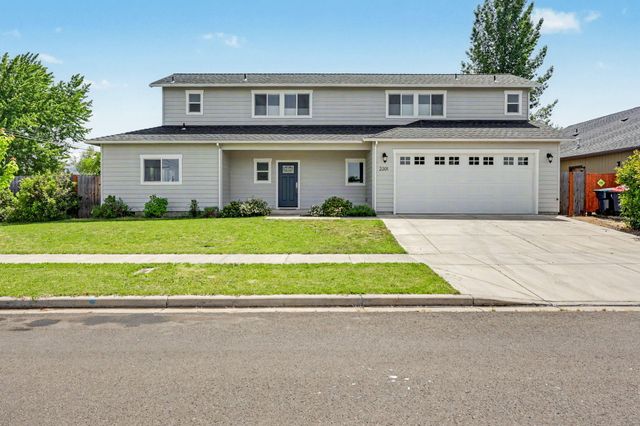 2201 Westwood Drive, Medford, OR 97501